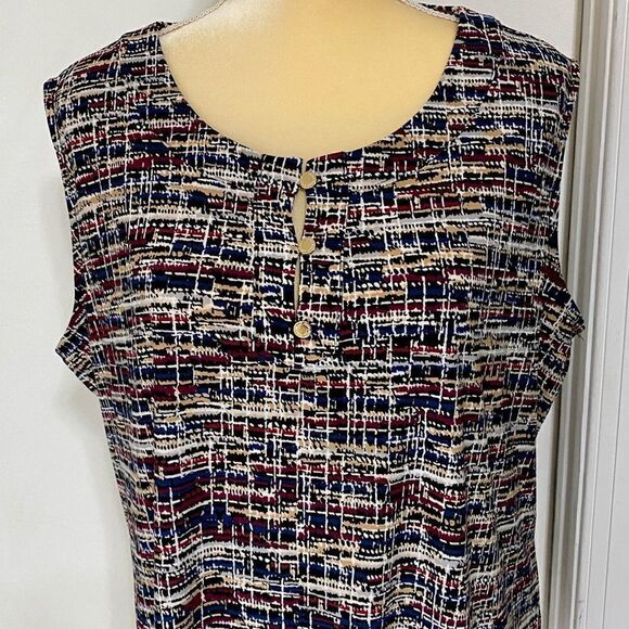 Jones Studio 1X Sleeveless Multi Button Front Top - Picture 6 of 9
